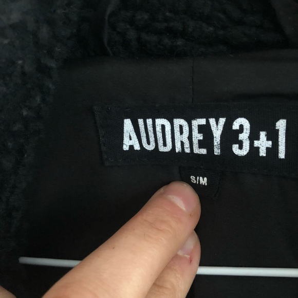 Sherpa coat - Picture 3 of 3